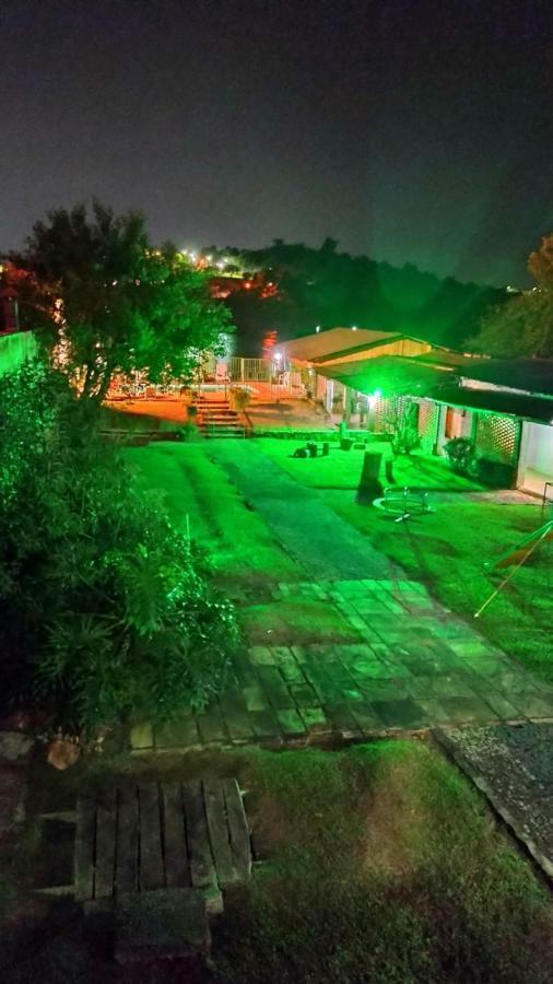 Hotel Pousada Icarai Pocos de Caldas Bagian luar foto