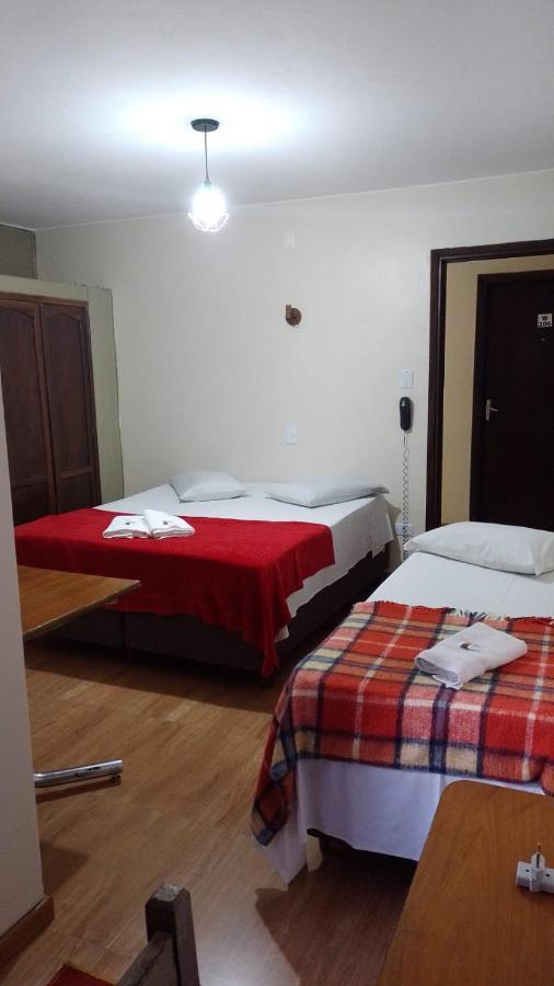 Hotel Pousada Icarai Pocos de Caldas Bagian luar foto